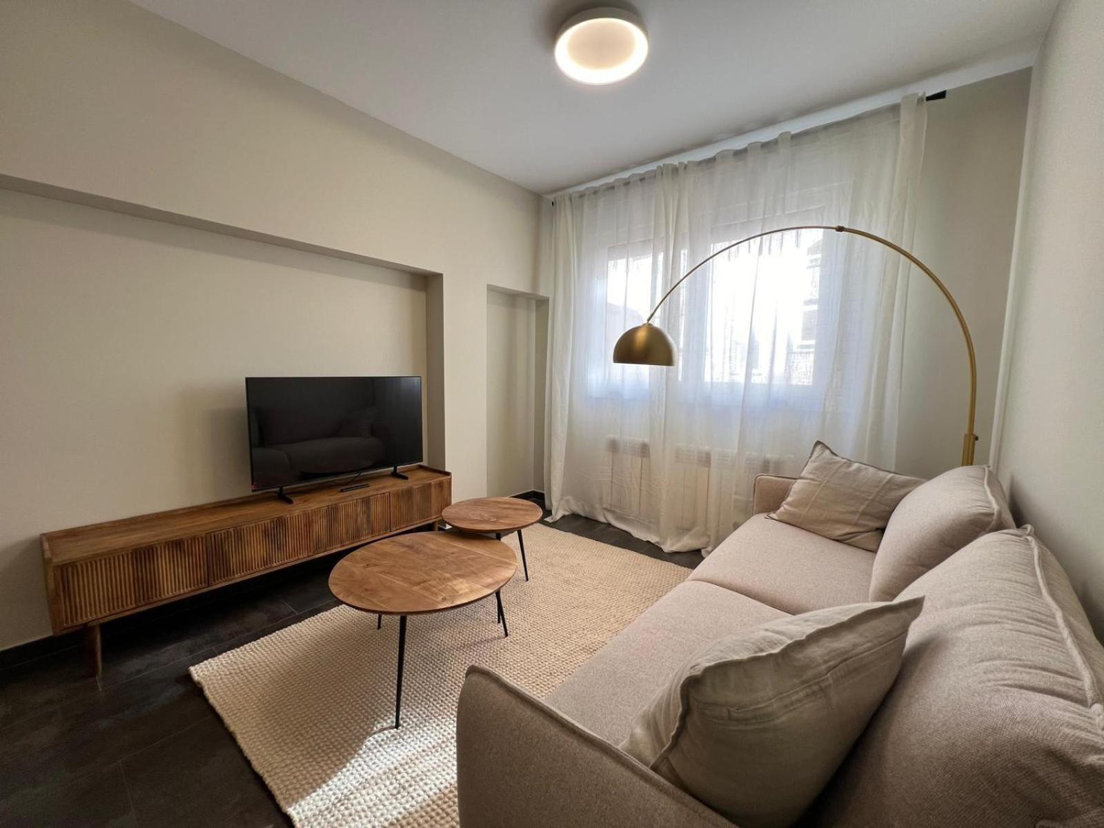 Yourhouse Lagoa Apartment